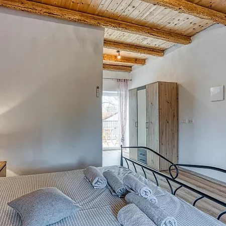 House Orbanic Dom wakacyjny Modrušani