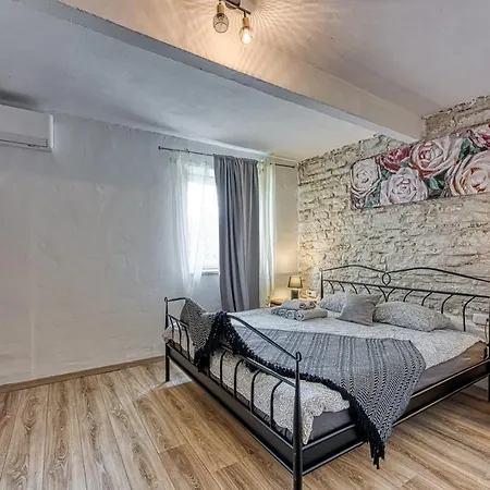 House Orbanic * Modrušani